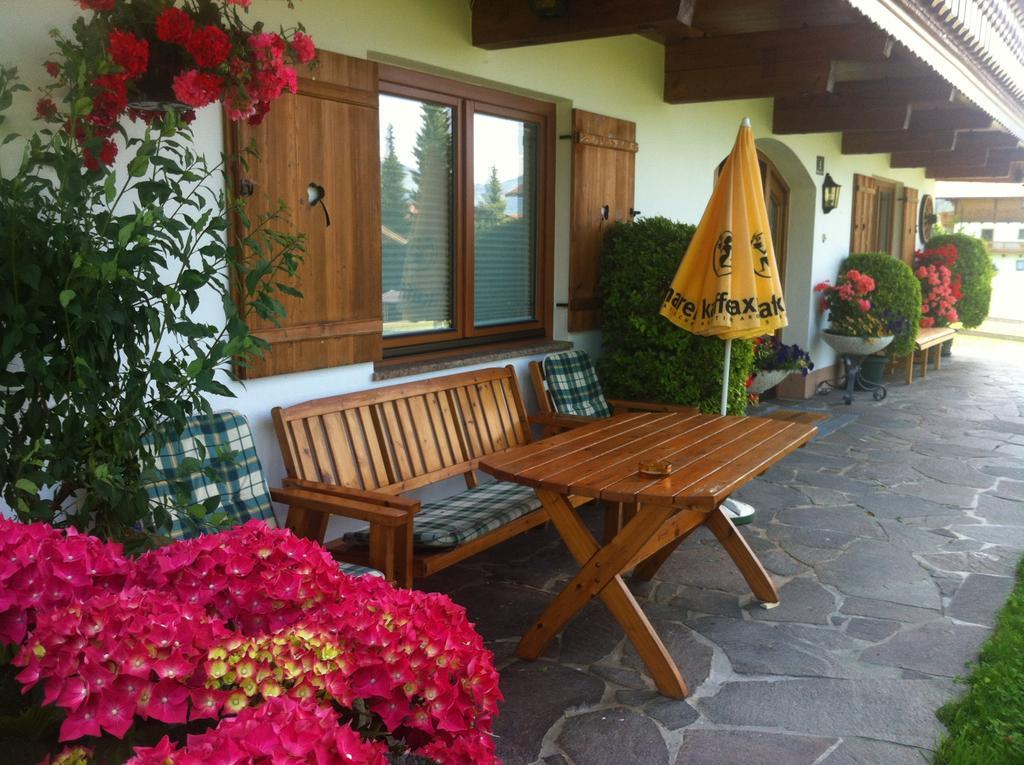 Fruehstueckspension Samerhof Westendorf Bagian luar foto