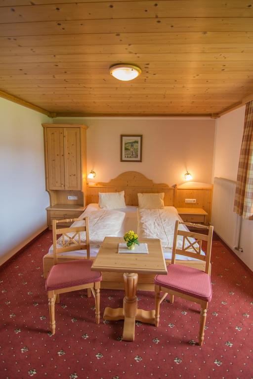 Fruehstueckspension Samerhof Westendorf Bagian luar foto